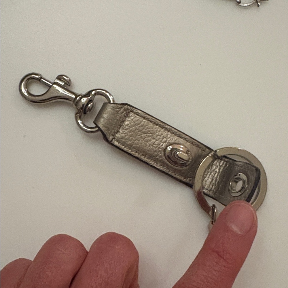 Coach Trigger Snap Bag Charm metallic silver double turnlock keychain Y2K ring - Picture 9 of 13